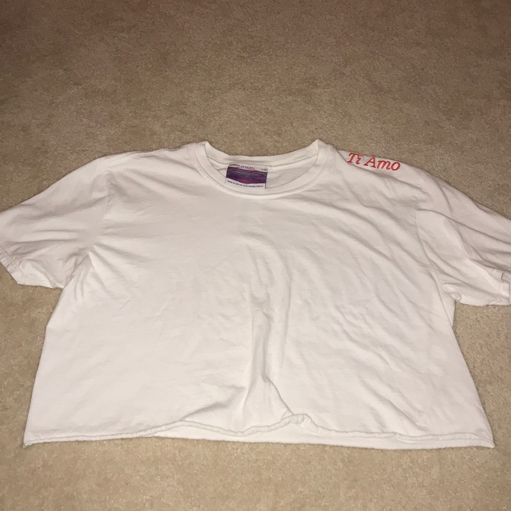 white cropped tee - urban outfitters